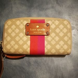 KATE SPADE CLUTCH